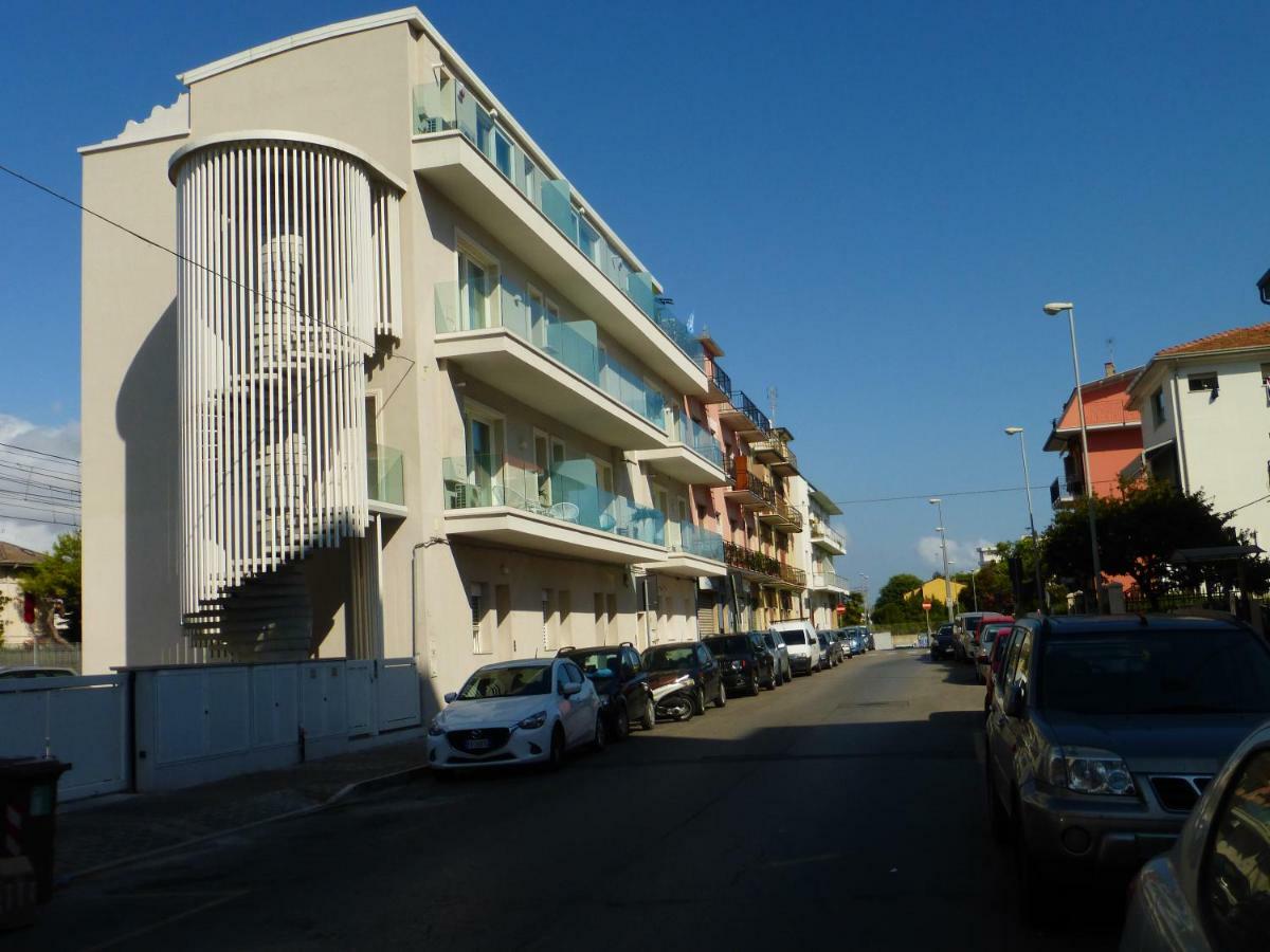 Appartamento A Due Passi dal Mare Civitanova Marche Esterno foto